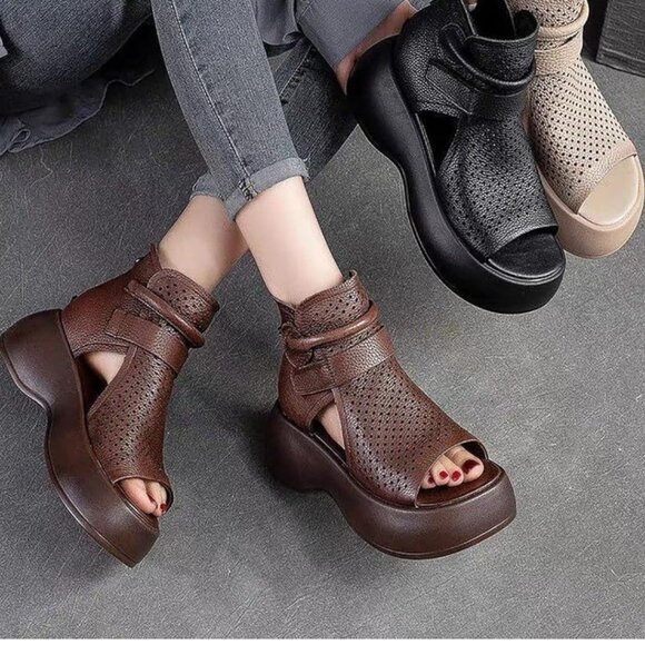 Brown orthopedic sandals - Picture 4 of 4